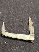 2 Pocket knives- 1 pearl handle