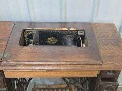 Antique Singer Sewing Machine Cabinet