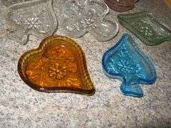 SMALL CANDY-COIN-NUTS DISH-CARD RELATED-CLOVER-HEART
