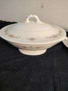 Homer Laughlin China 5 serving dishes