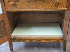Vintage Wooden Washstand