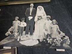 Black and White Photographs & Frames. 3a