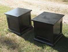 Matching Heavy Solid Wood Pottery Barn End Tables w/ Storage 20 x 20 x 20