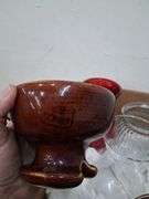 Box lot: red and clear vases. 1b