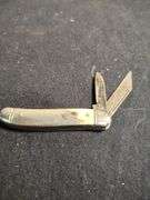 2 Pocket knives- 1 pearl handle