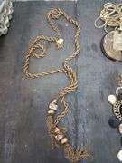Six necklaces. 1d