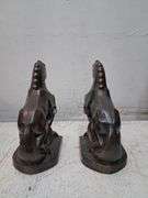 Horse bookends. 1d