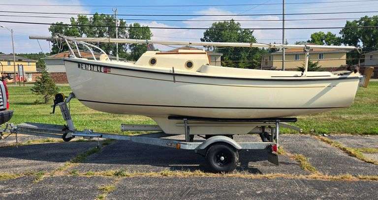 Com-Pac 16 Sailboat with Cuddy Cabin & Trailer (BIN 1800)
