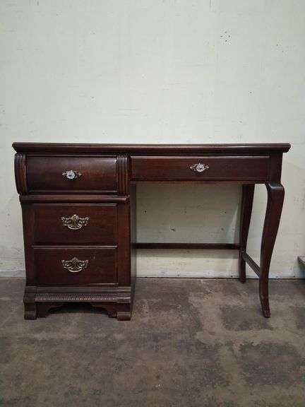 Thomasville desk