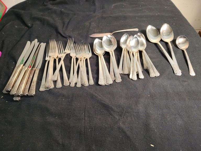 Oneida silverware