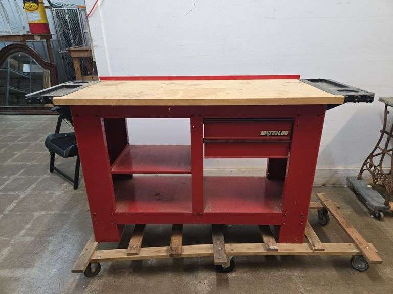 Waterloo Work Bench
