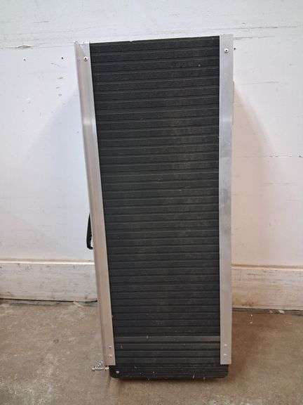 Expanding ramp
