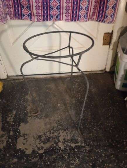 Plant stand