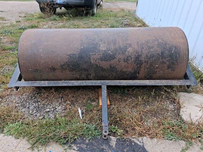 Large roller, BIN $100
