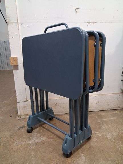 4 metal tray tables with rolling stand