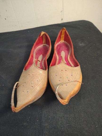 Antique hand embroidered leather mojari shoes