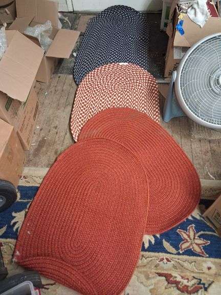 Braided rugs 24"×48" 23"×35 1/2" 23 1/2"×35"