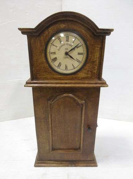 Colonial Clock Company, Established 1870 with Shelving, Battery