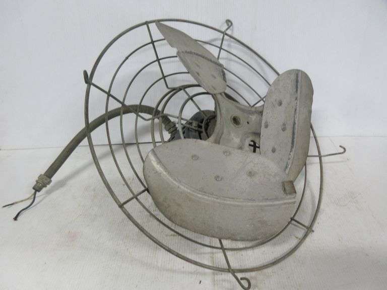 General Electric Fan, 1/4 HP, good for garage, 24