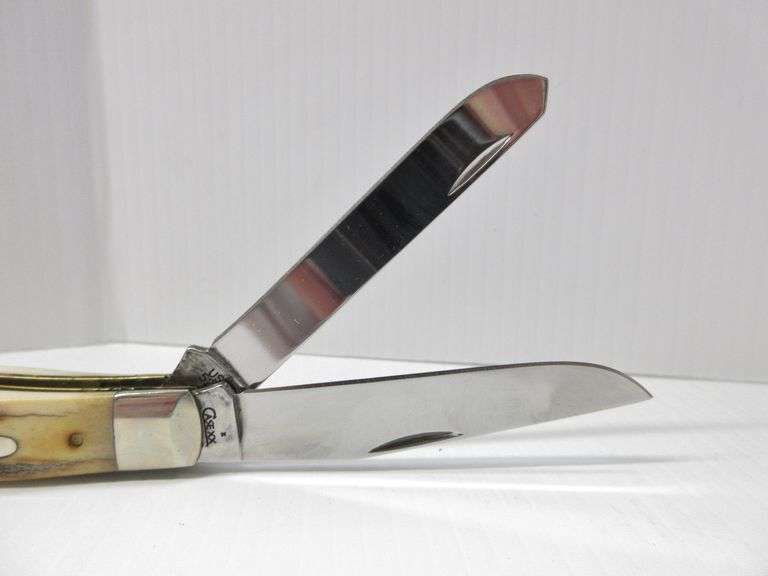 Case genuine stag trapper with clip and spey blades, 5254 SS, Closed 4
