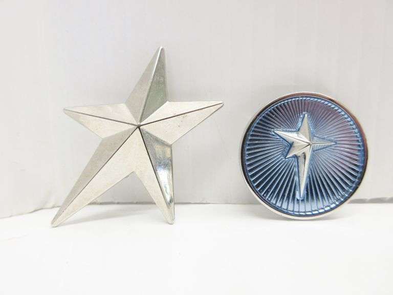 Broche Signée Thierry Mugler Argentée - Bijou Collector Occasion