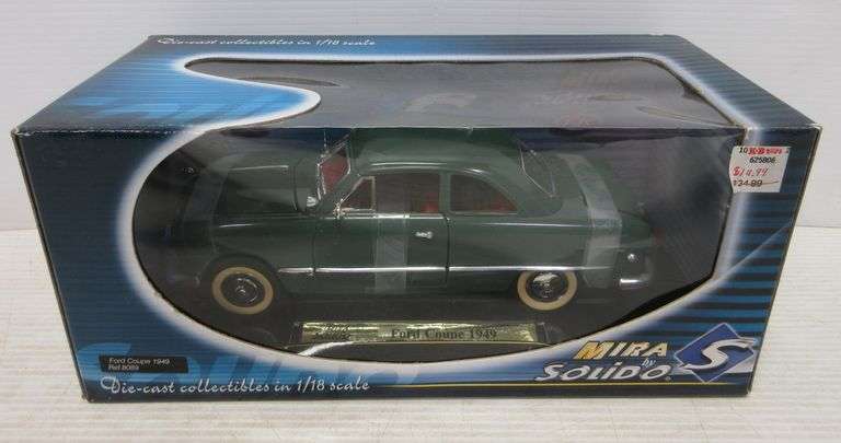 Miniature Solido Prestige 1/18 – Ford Berline 1949 – Vert – Occasion