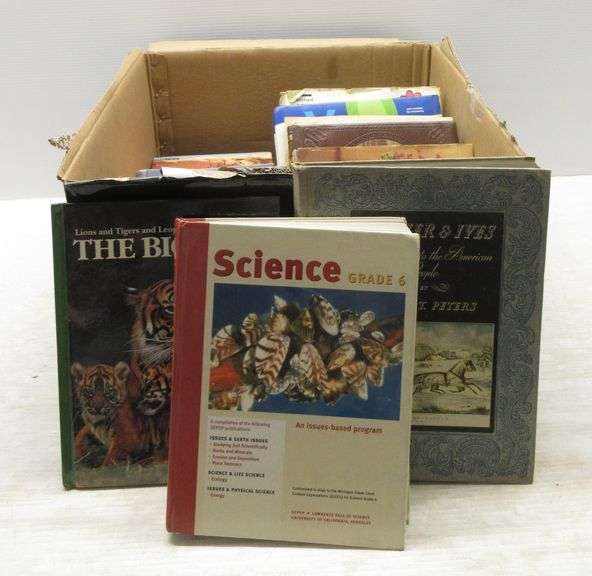 Mixed books, most are older, education and how to books - Albrecht ...