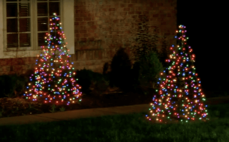 Fold flat outdoor christmas tree