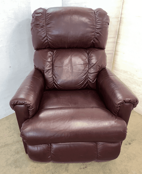 La-Z-Boy rocker/recliner, seat- 24"W x 19"H, needs cleaning