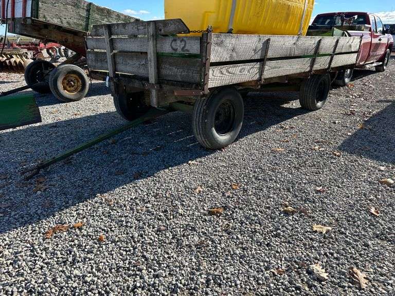 14' Wagon with John Deere Gear