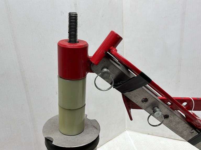 Pittsburgh minitire changer, like new Albrecht Auction Service