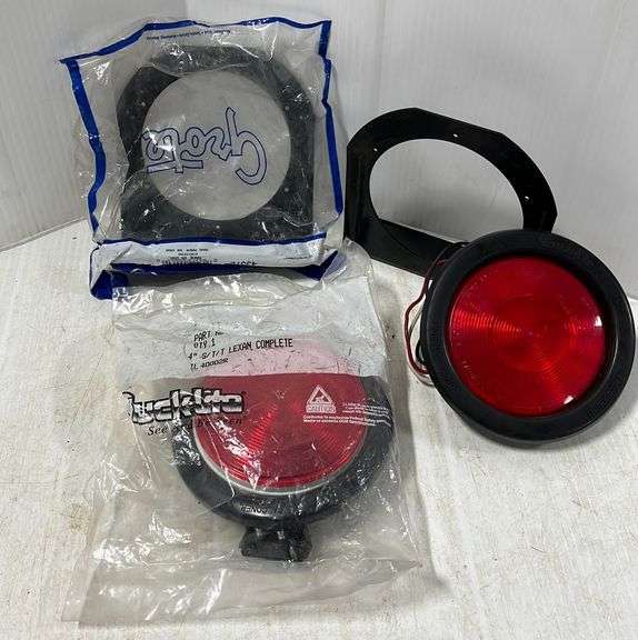 (2) Grote trailer lights and brackets, 4"Dia Albrecht Auction Service