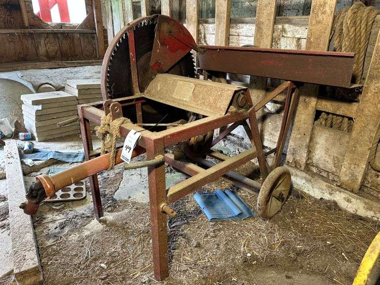 Woodsman 3-pt. PTO Buzz Saw