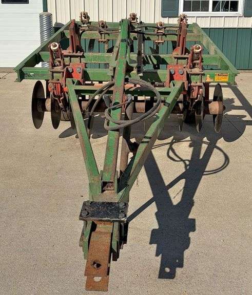 Glencoe 5-Shank Soil Saver, New Blades, Bearings, and Teeth