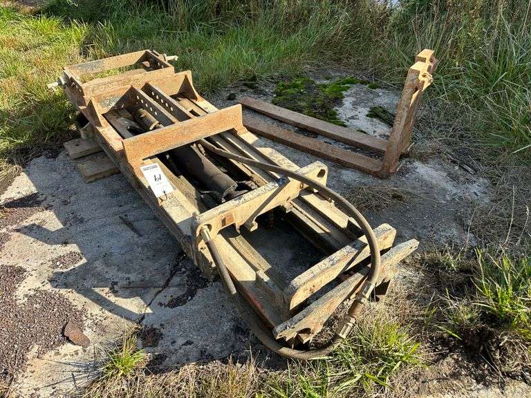 3-pt. Forklift, 40" Forks