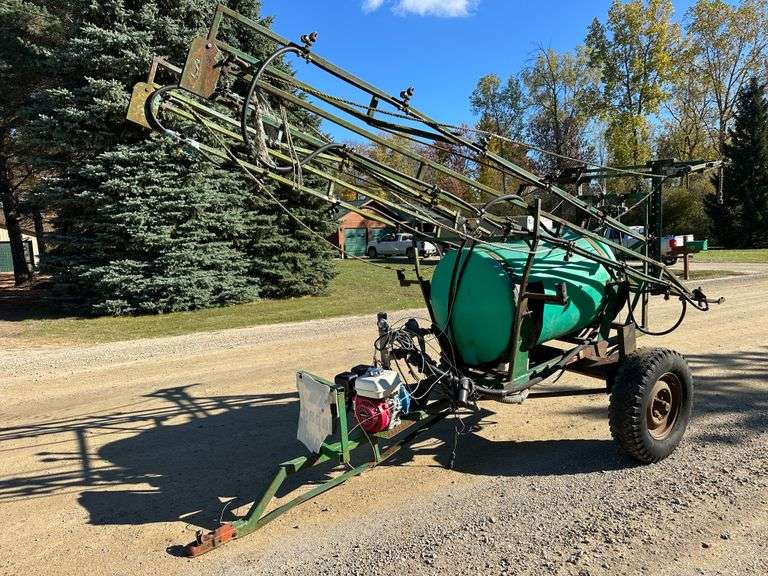 50' Pull Type Sprayer with New Pump and New Honda GX 160 Engine, 15" Tires