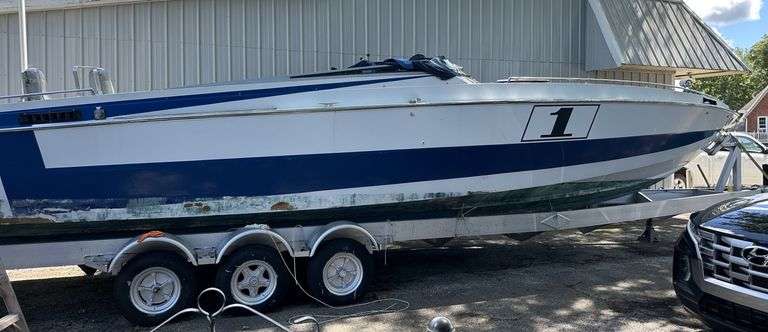 old cigarette boat 1978 Cigarette Offshore race boat, 