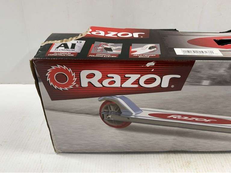 Razor kick scooter, aluminum construction, adjustable height handlebar ...