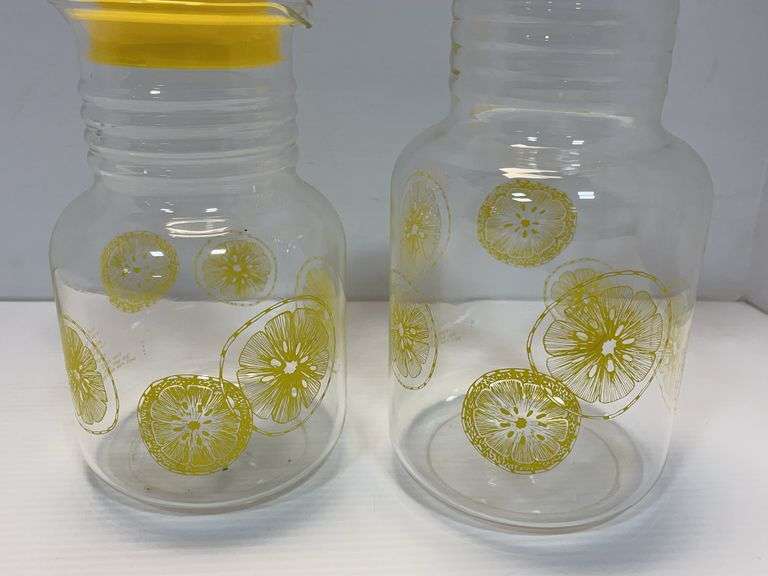 Vintage 1970s Pyrex Corning glass lemonade/juice carafe pitcher with ...