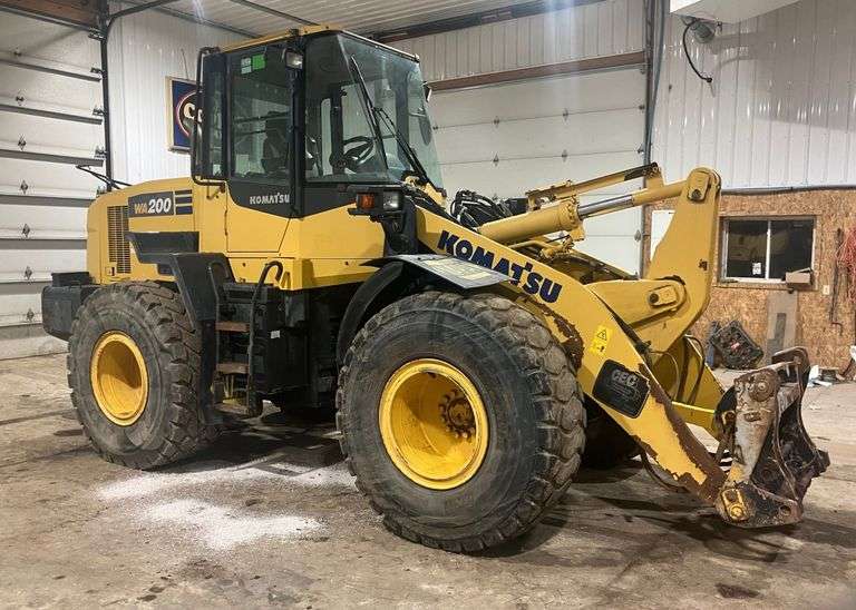 Payloader Quick Attach Komatsu WA200-7 Payloader, Well Maintained, Good Running Machine, Does ...