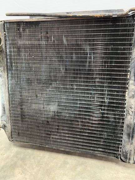 1949 Cadillac Radiator, good - Albrecht Auction Service