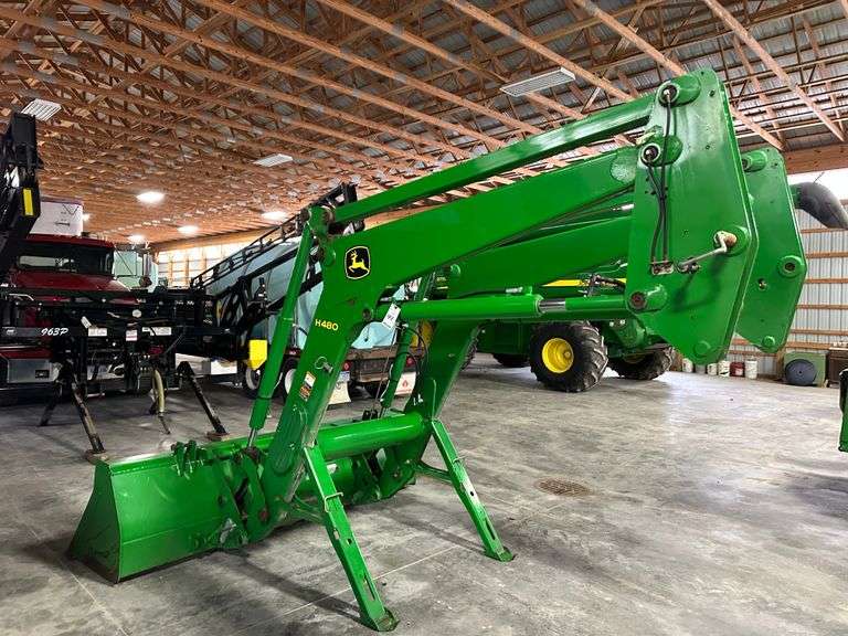 2012 John Deere H480 Front End Loader, Ser. No. 003105, Front Hood Guard, HD Bucket w/Good Edge.  NOTE:  Front Hood Guard and Loader Bracket is currently on the tractor, but will be removed following the auction.