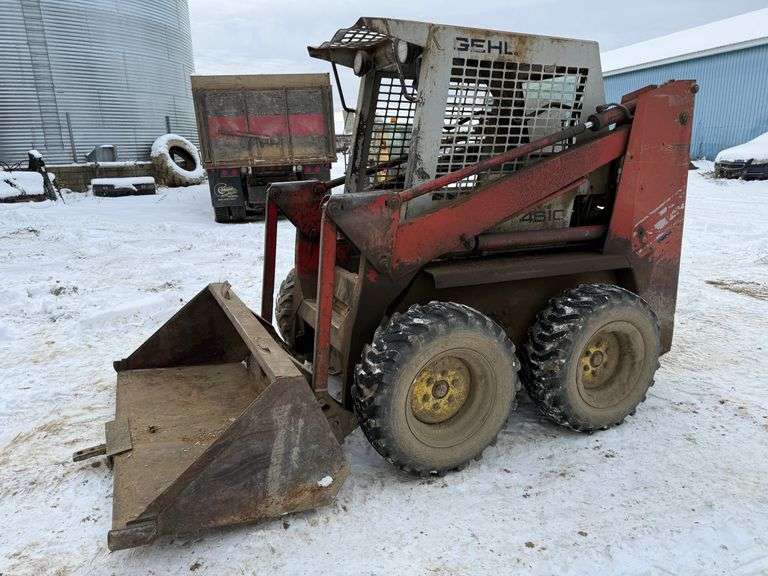 Gehl 4610 Skid Steer, (9,362 hrs.), 10-16.5 Tires, Regular Bucket and Tine Bucket (not pictured), Runs & Operates.  Uses push button to start, not key.