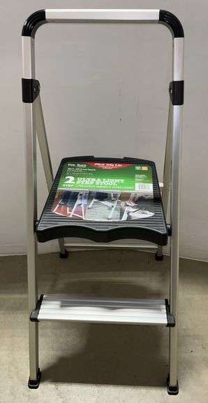 East Reach lightweight 2-Step Gorilla brand step ladder, overall- 41 1/ ...