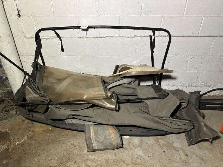 Group of Miscellaneous Jeep Parts