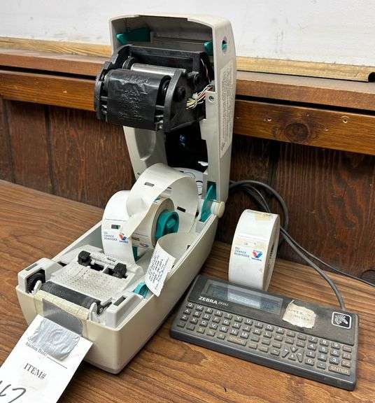 Zebra TLP 2824 Plus Oil Change Sticker Printer Kit.  Thought to be complete, but not sure if it requires software.