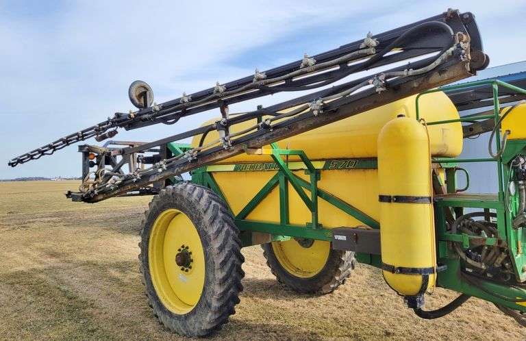 Red Ball Sprayer with 1200-Gallon Tank, 380 Tires Set Up on 88