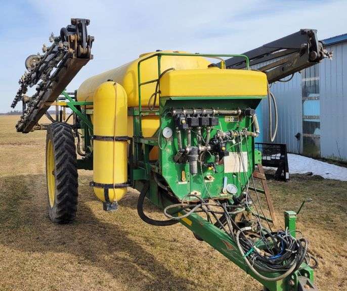 Red Ball Sprayer with 1200-Gallon Tank, 380 Tires Set Up on 88
