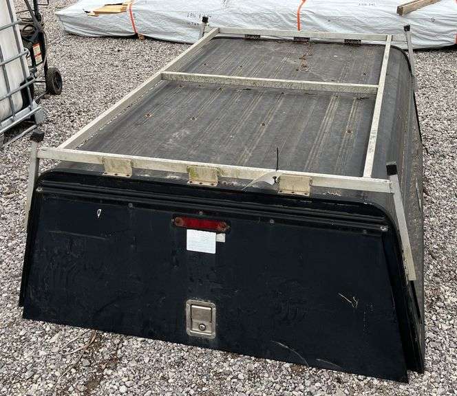 S10 Topper Truck topper for a S10 6