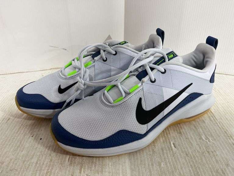 mens nike tennis shoes size 15